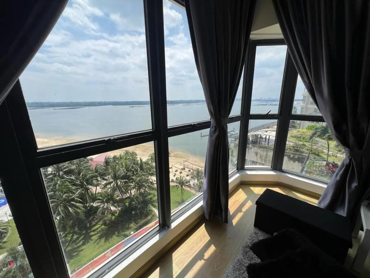 Apartment Country Garden Danga Bay 3 Rooms 3 Bathrooms By Ks Johor Bahru